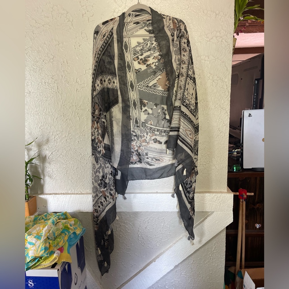 Wrap/scarf